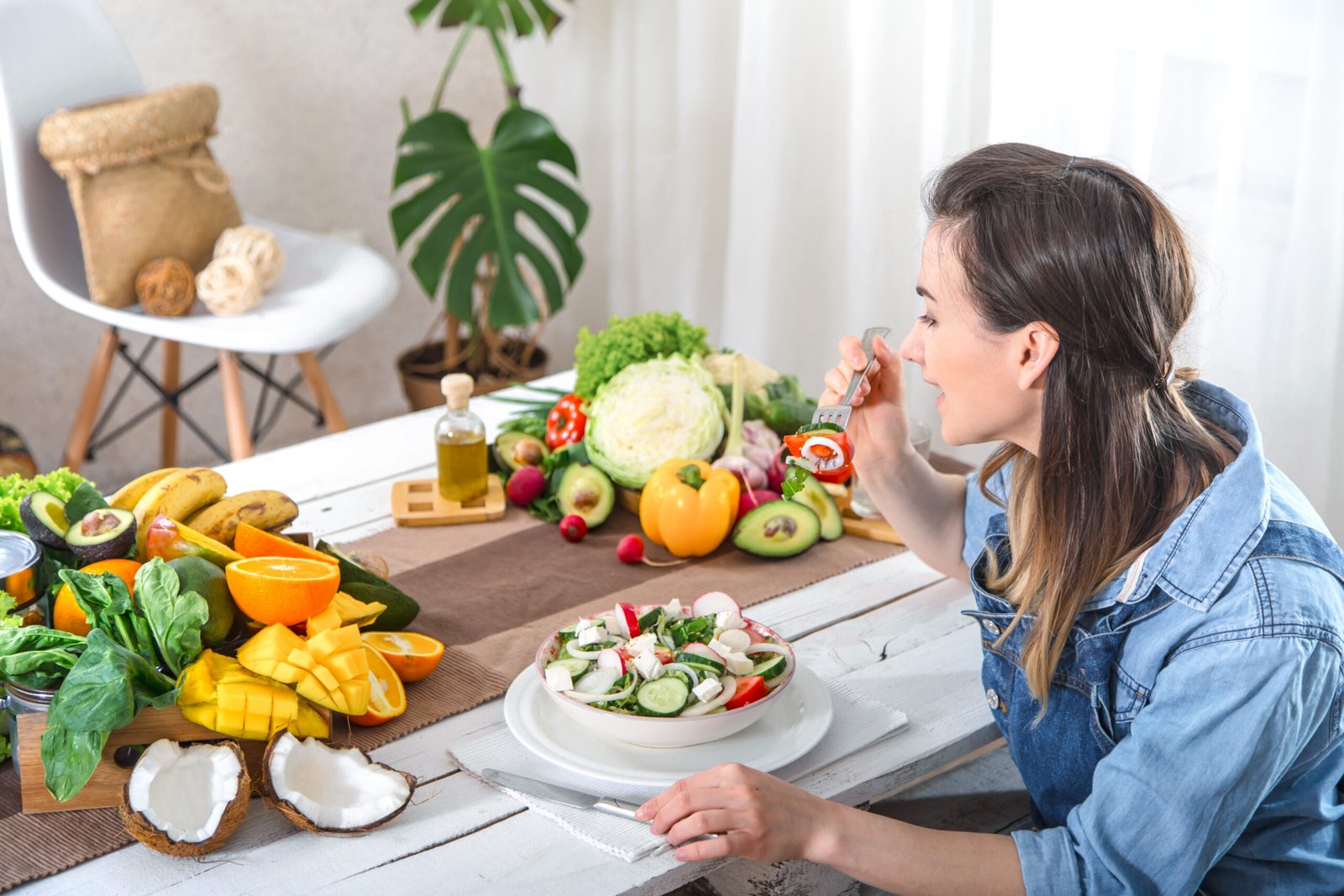 Healthy Eating Tips: 8 Simple Ways to Improve Your Daily Diet